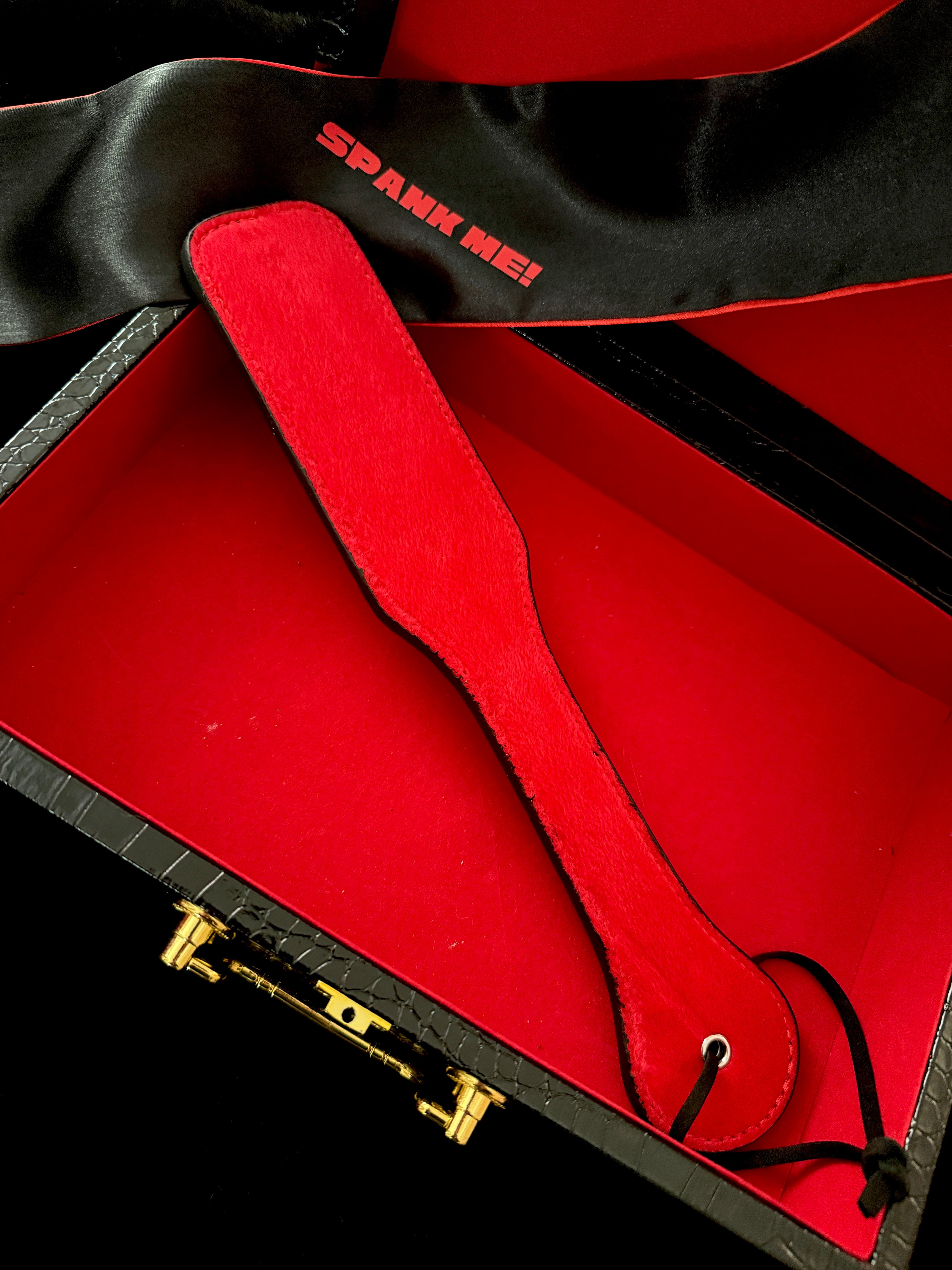 Red Room Paddle