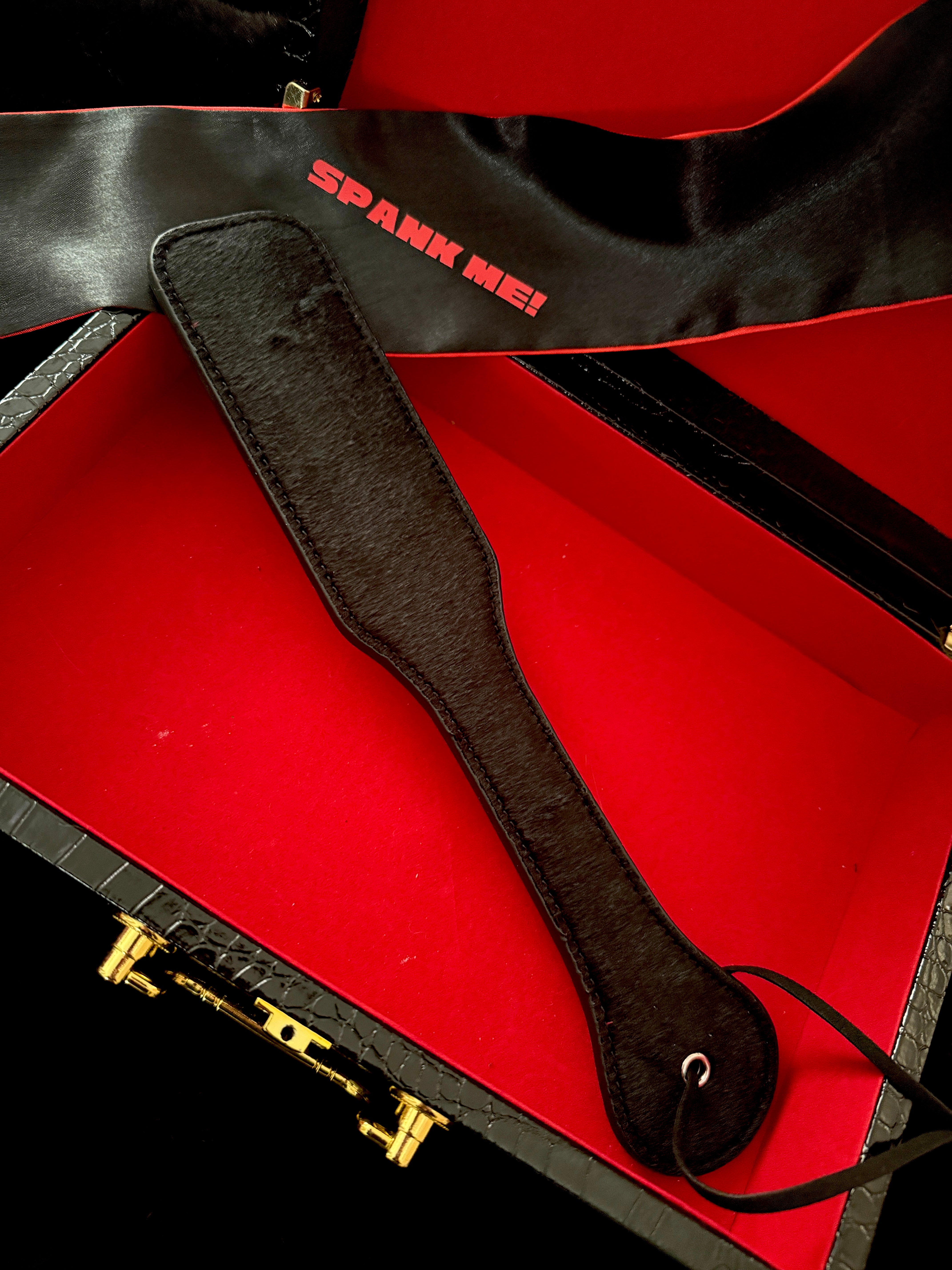 Red Room Paddle