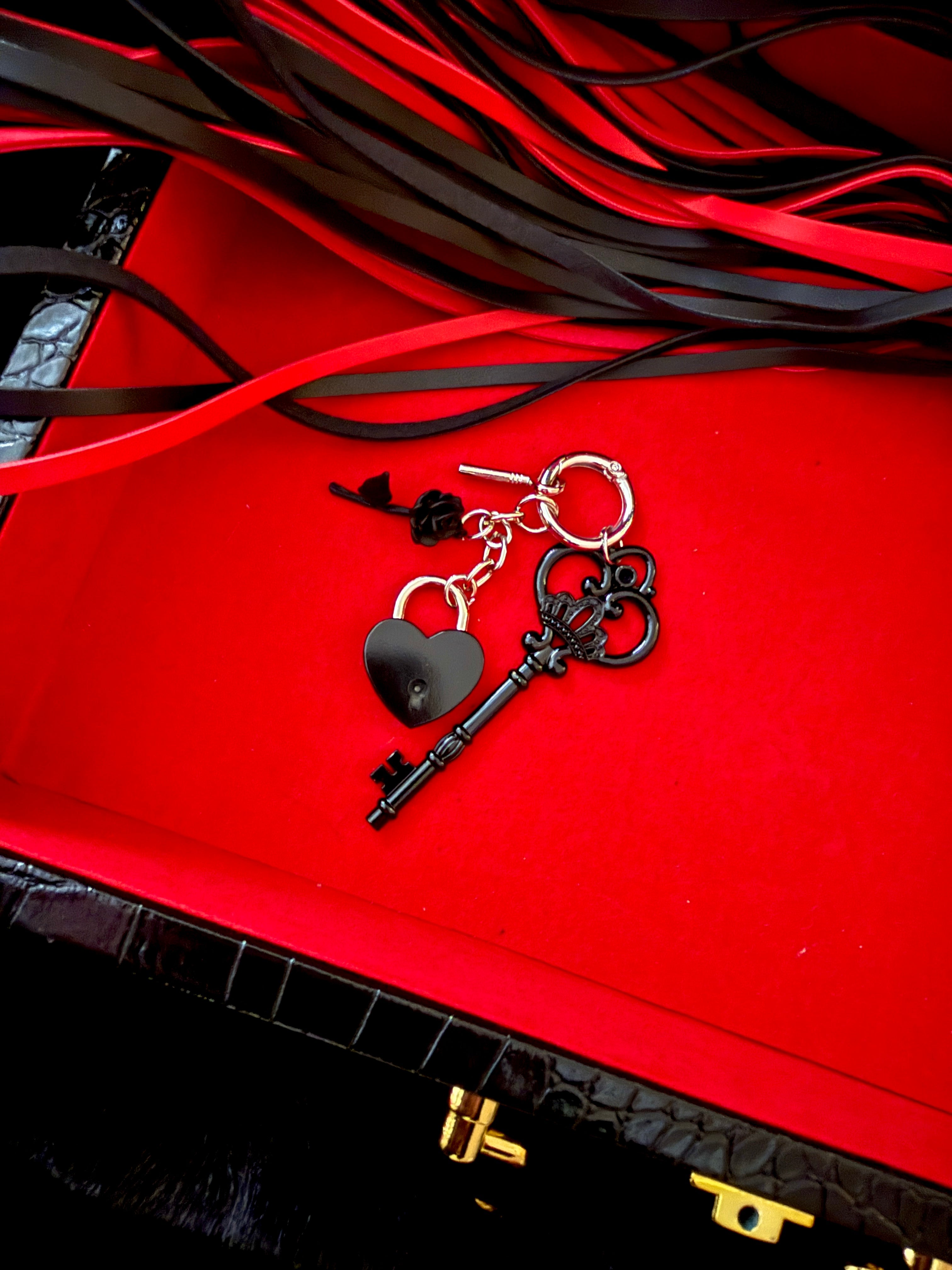 Black Sean Rose Lock Keychain