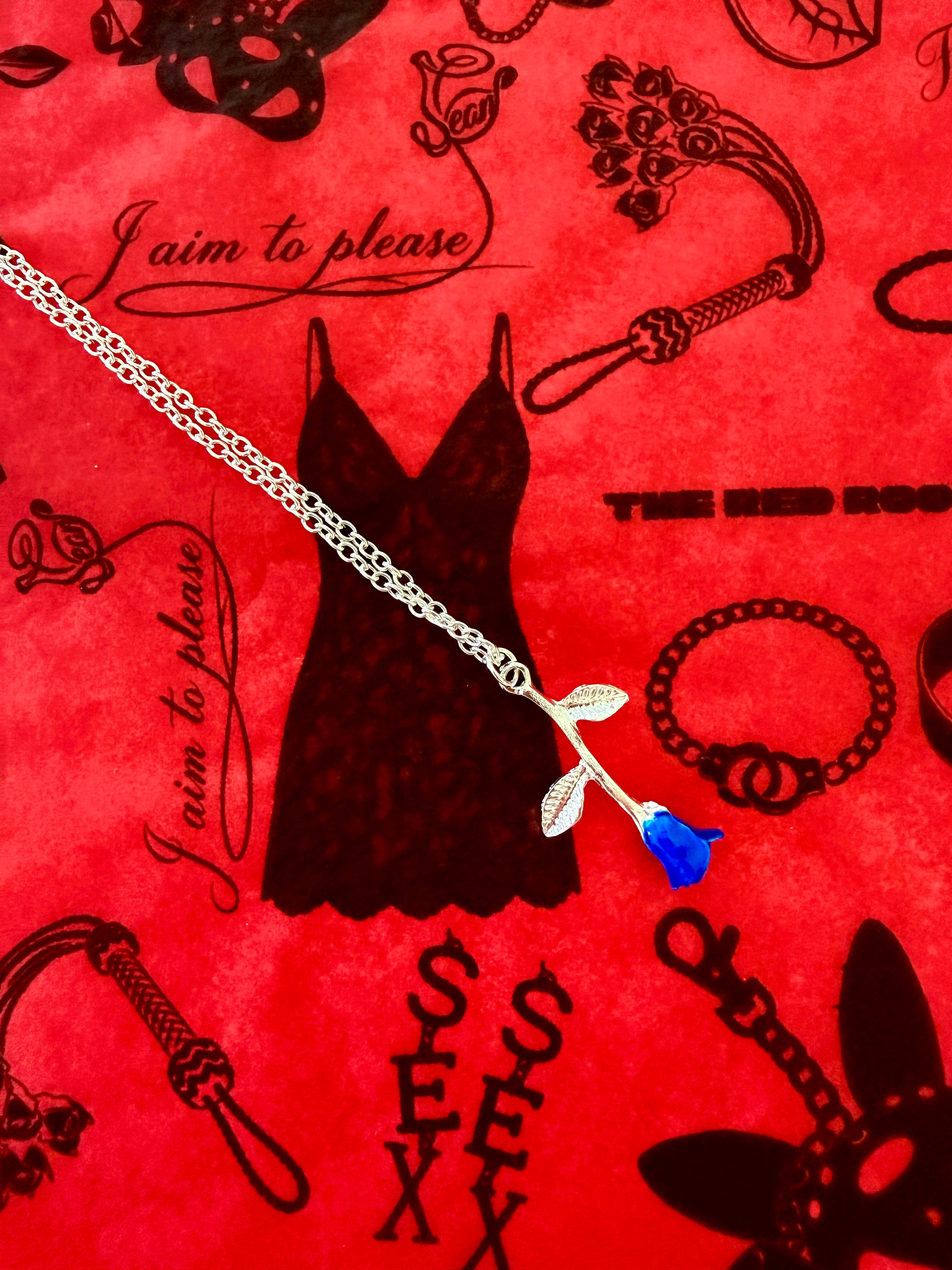Blue Sean Rose Necklace