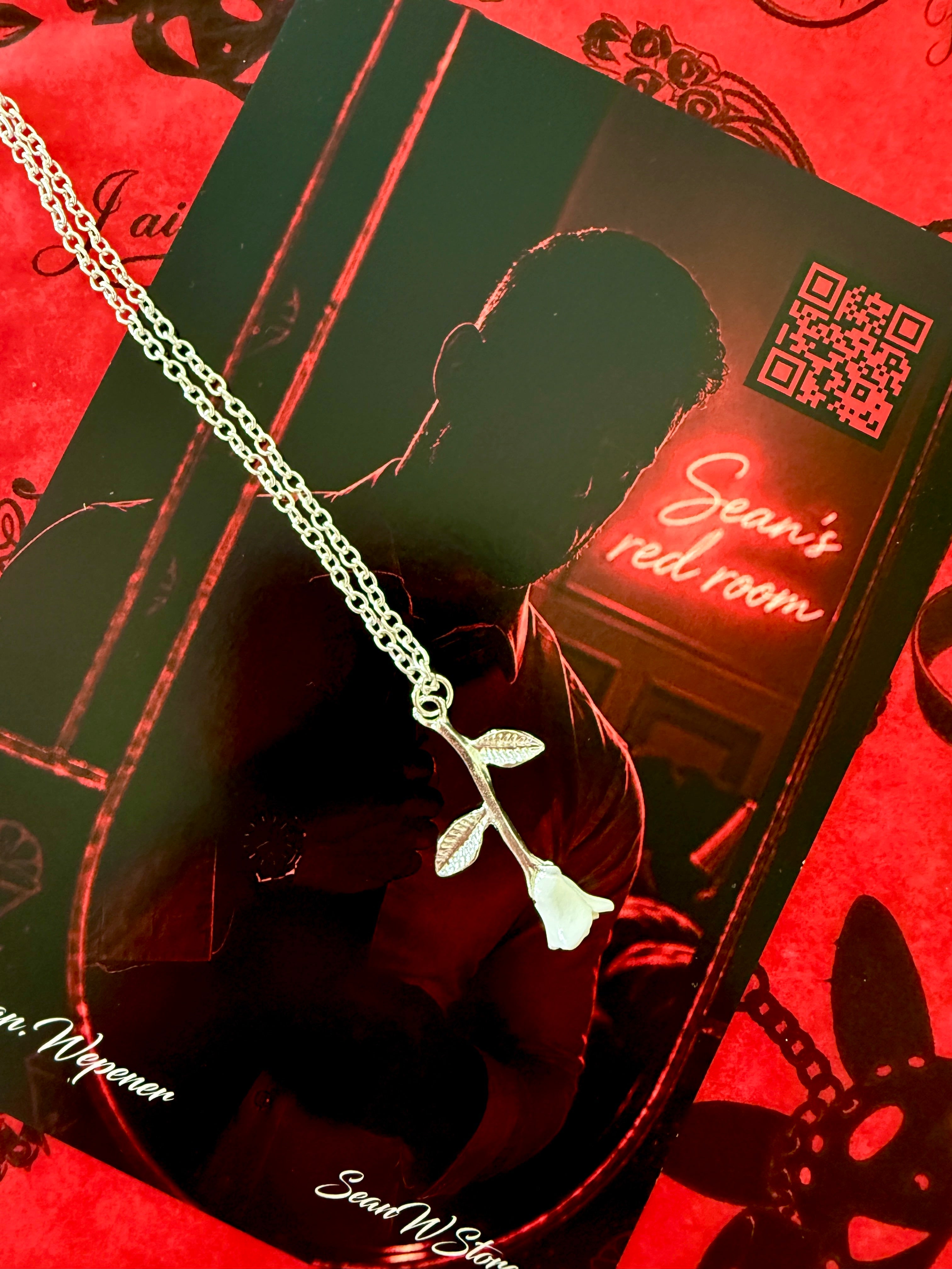White Sean Rose Necklace