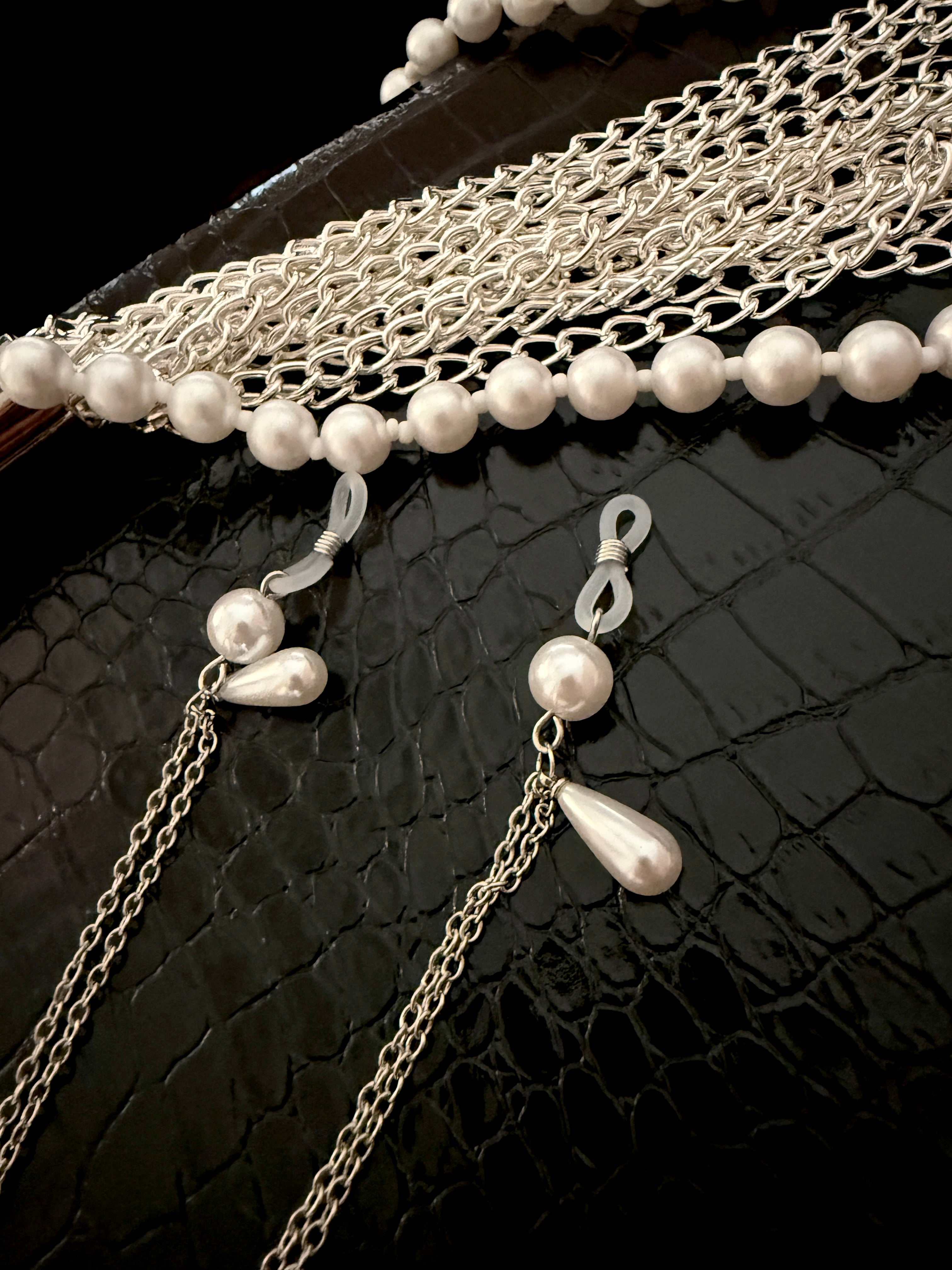 Pearl Nipple Clasp