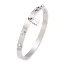 Cuff & Lock Bracelet New Edition